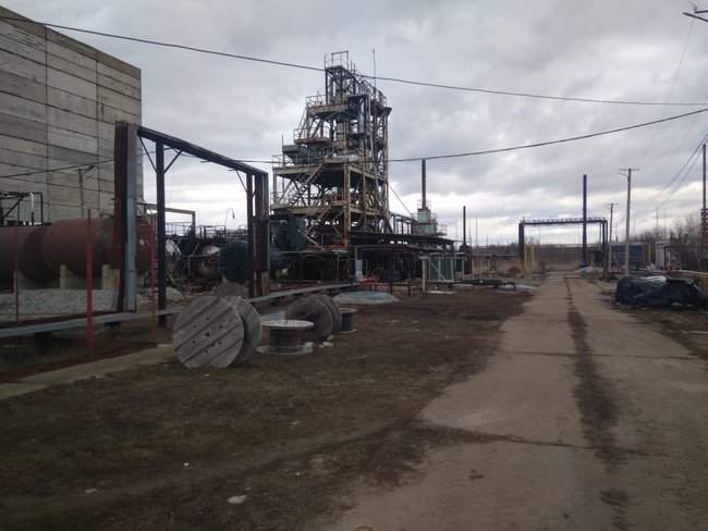 Налоговиками на Днепропетровщине ликвидировано незаконное производство топлива из похищенной из нефтепровода нефти 01