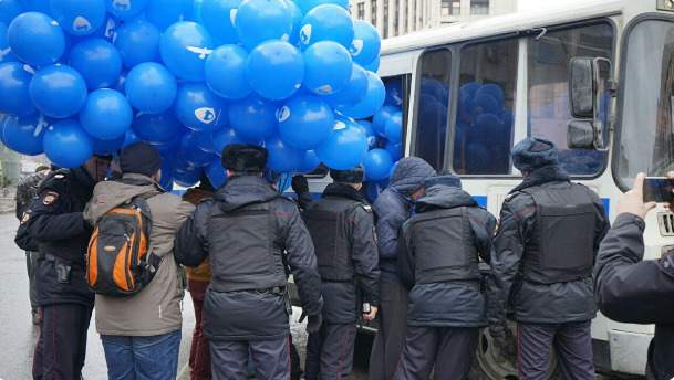 В Москве в митинге против отключения России от интернета приняли участие 15 тыс. человек 03