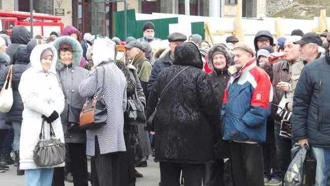 #СвинарчуковПорошенка - за решетку!: В центре Киева проходит акция Нацкорпуса 33