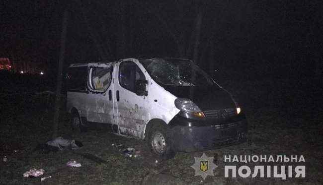 Один человек погиб, трое доставлены в больницу после ДТП в Черновицкой области, - полиция 01