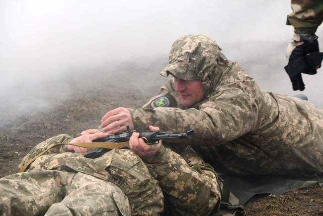 Учебные сборы с бойцами территориальной обороны прошли на Харьковщине 07
