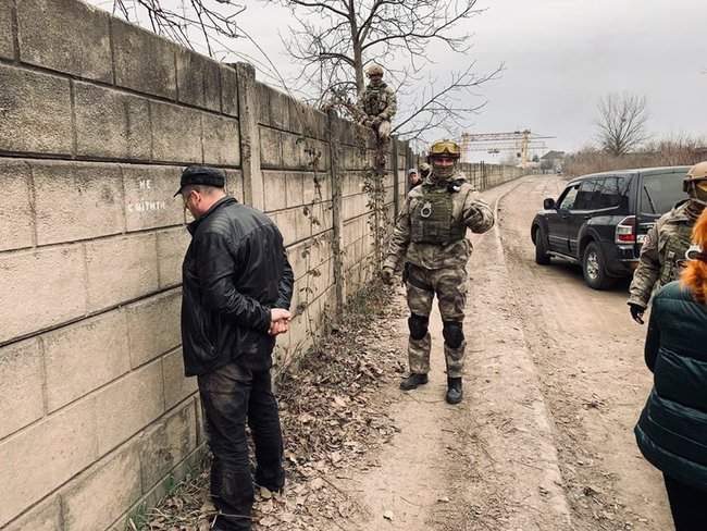 Банда наркоторговцев ликвидирована на Закарпатье, задержано 6 человек, - Аброськин 03