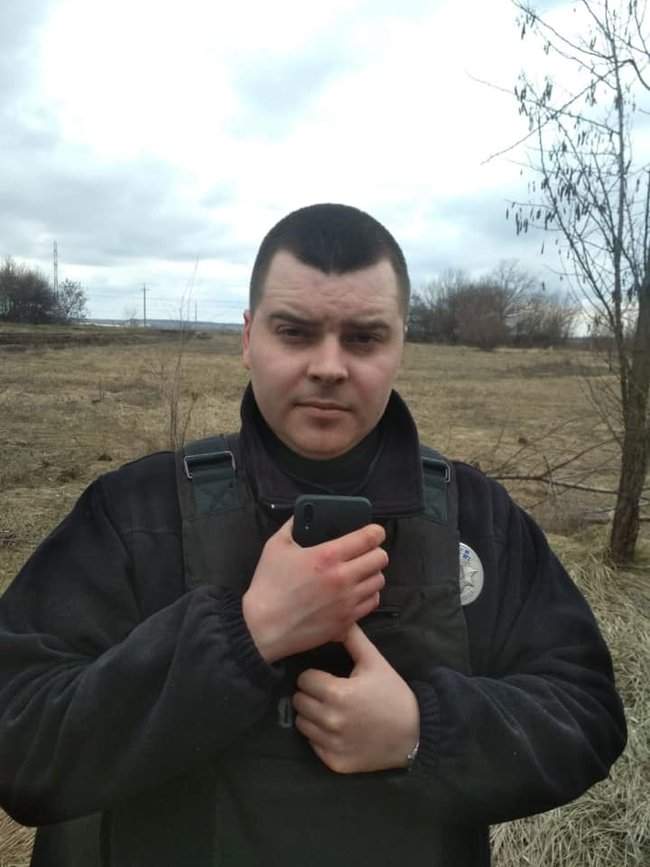 Полиция на Днепропетровщине применила оружие, чтобы задержать евробляхера с гранатами 02