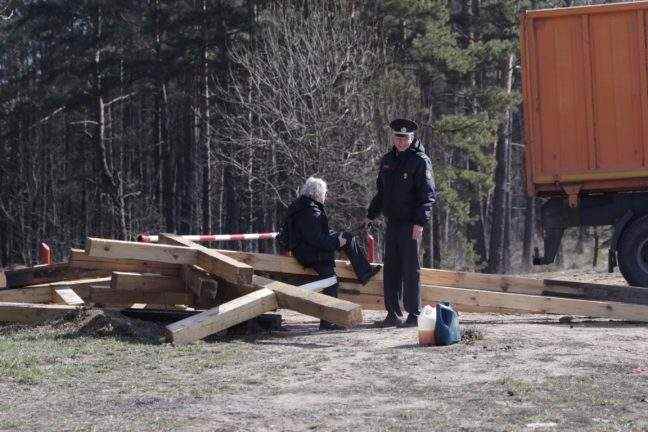 В Беларуси власти снесли 70 крестов, установленных в память о жертвах сталинских репрессий 05