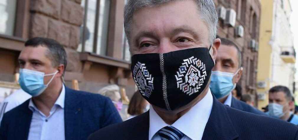 Суд решил не избирать меру пресечения для Порошенко