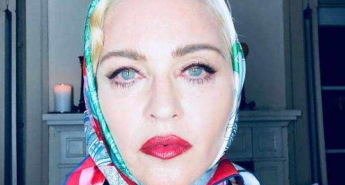Как бабушка: Мадонна удивила новыми фото