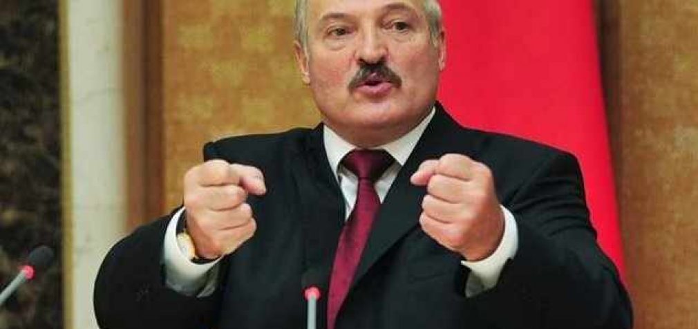 У Лукашенко прокомментировали слухи о том, что у него случился инсульт