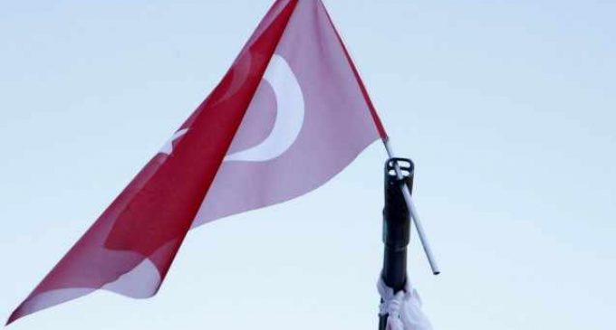 В Турции начали расследование обстоятельств падения национальной валюты