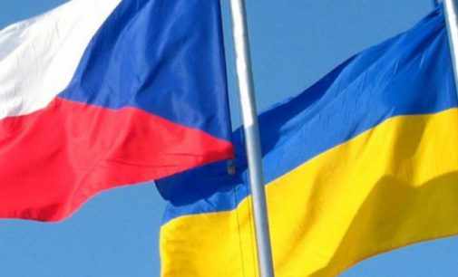 The Guardian: Компартия Чехии обвиняет Украину в подавлении «Пражской весны»
