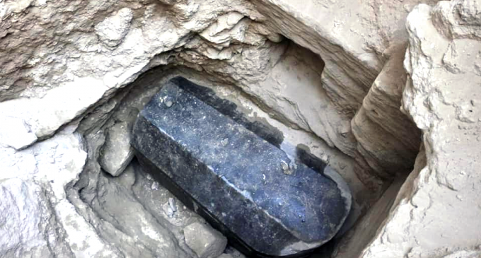 Ученые установили, кто был похоронен в египетском черном саркофаге