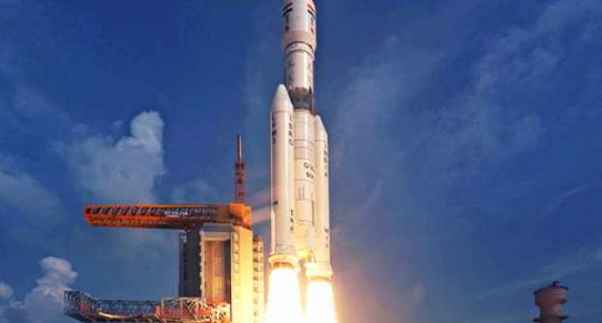 Индия отправит космонавтов на орбиту в 2022 году