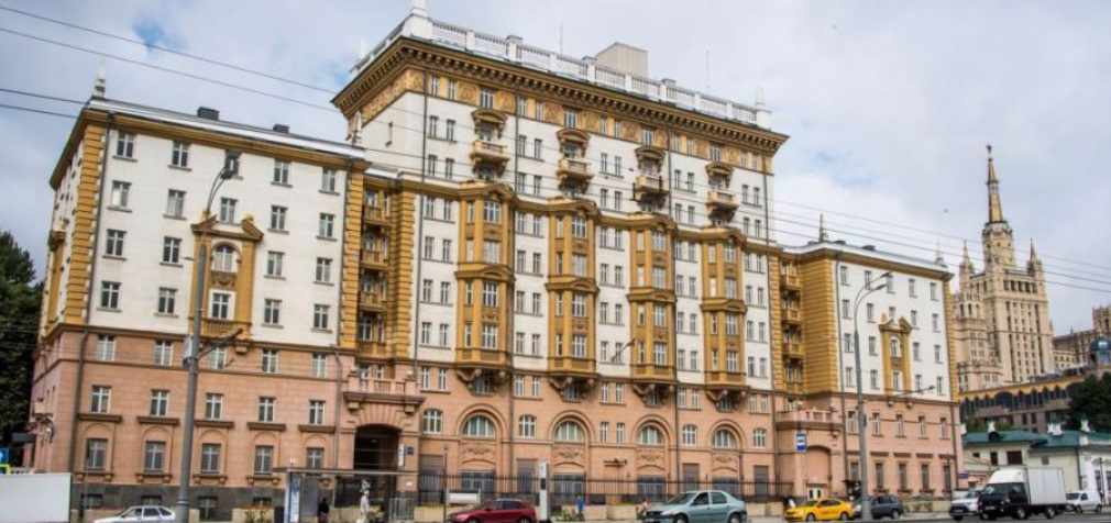 В посольстве США в Москве обнаружили шпионку — The Guardian