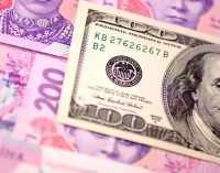 Экономист прокомментировал укрепление гривни к доллару