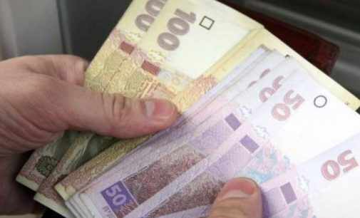 Пенсии украинцам повысят дважды