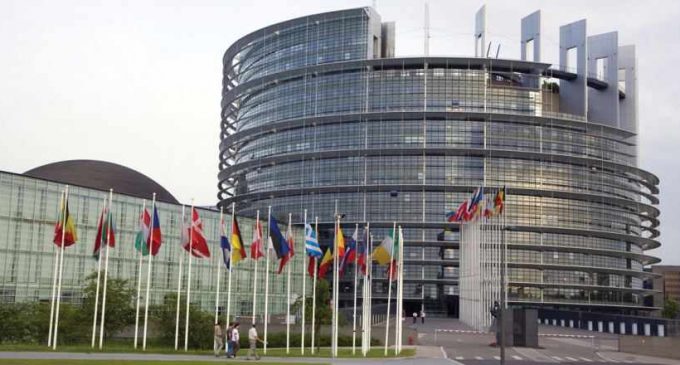 Страны ЕС призывают ужесточить правила выдачи «золотых виз»