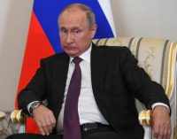 Путин поручил подготовить санкции против Украины