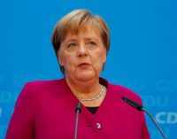 Меркель заявила, что Германия ускорит строительство терминалов для СПГ