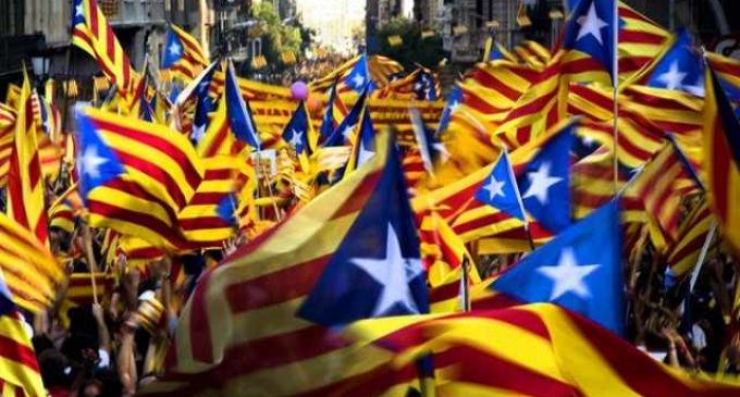 Сепаратистам в Каталонии угрожает до 25 лет за незаконный референдум