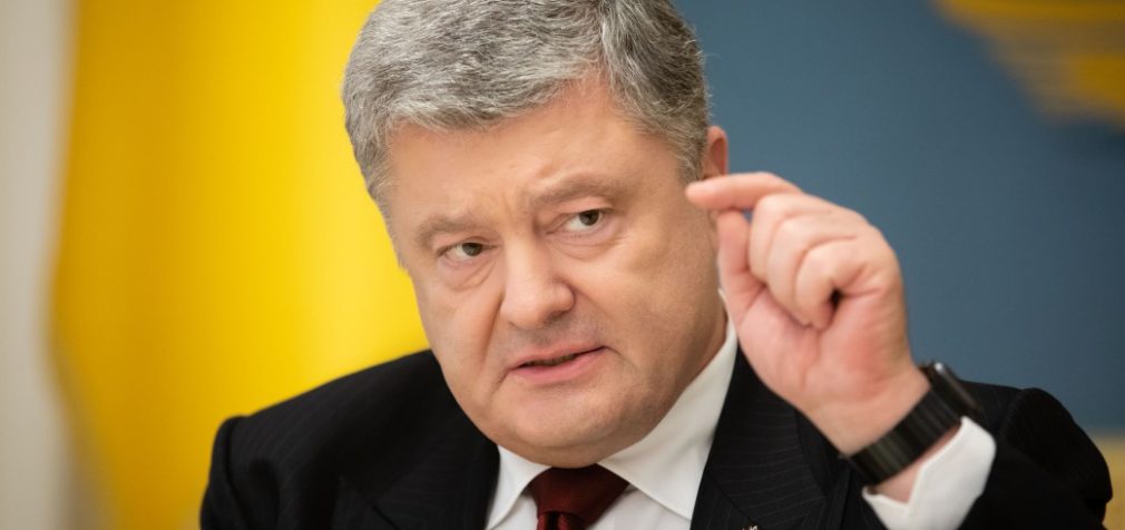 Порошенко ожидает, что «выборы» на Донбассе запустят введение новых санкций против РФ