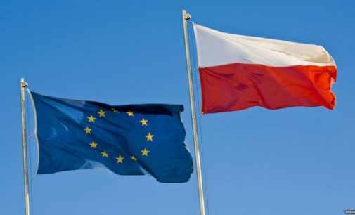 Польша заявила, что не пустила в страну бандеровцев и неофашистов из России и Швеции