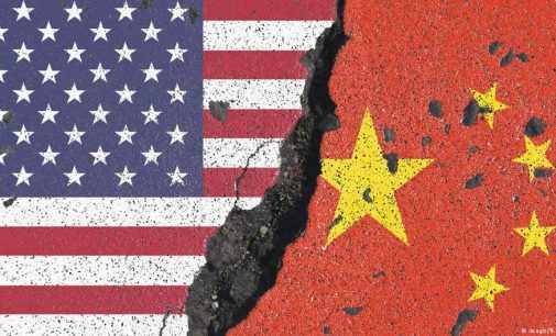 Трамп может заключить торговую сделку с Китаем — Bloomberg