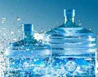 Медики рассказали, чем опасна минеральная вода