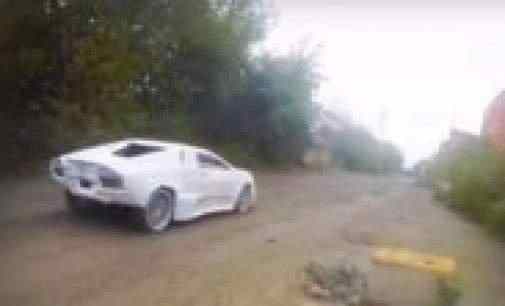 В России «превратили» ВАЗ-2108 в Lamborghini