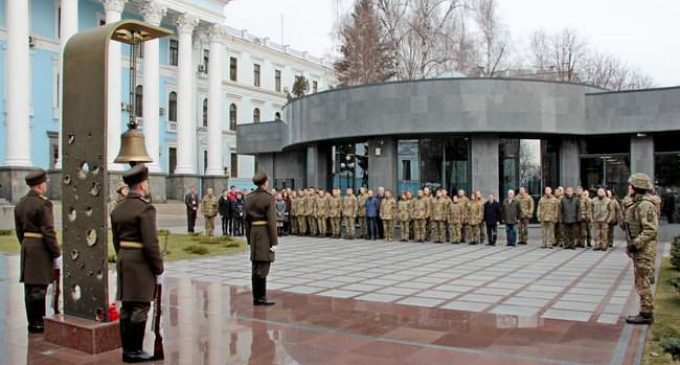 В Минобороны почтили память погибших украинских защитников. ФОТОрепортаж