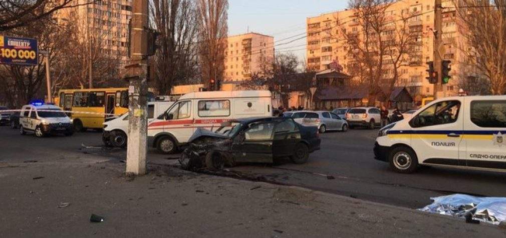 В ДТП в Одессе, в котором погиб нацгвардеец, травмированы четверо человек, – НПУ. ВИДЕО+ФОТОрепортаж