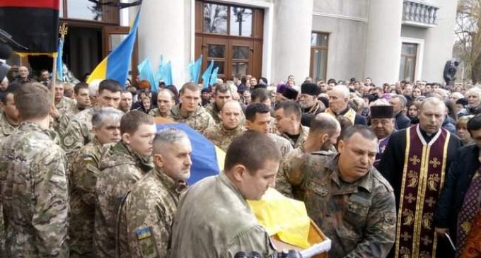 Погибшего на Донбассе воина Богдана Гаврылива похоронили в Калуше. ФОТОрепортаж