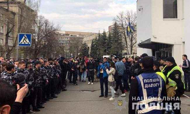 Акция в центре Киева прошла без нарушений правопорядка, - Крищенко 02