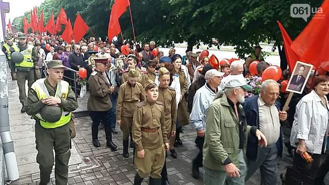 Акции Полк Победы и Бессмертный Грут проходят в Запорожье 11