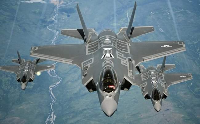 ВВС США провели первое боевое испытание истребителей-невидимок F-35A в Ираке 05