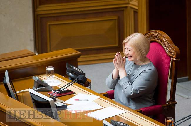 Ажиотаж возле Стефанчука, провал законопроектов Зеленского и шок после понедельника Развадовского, - День работы ВР 22 мая 33