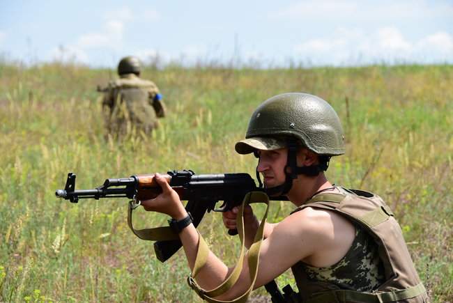 Военнослужащие 92-й ОМБр отработали тактику ведения рейдовых действий, - Минобороны 01