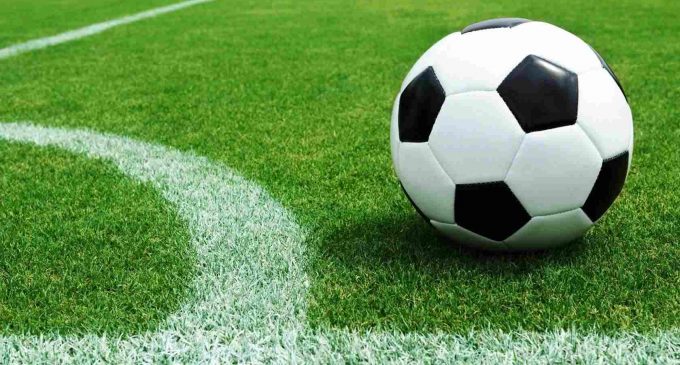 До кінця року в трьох школах  Кам’янського з’являться міні-футбольні поля