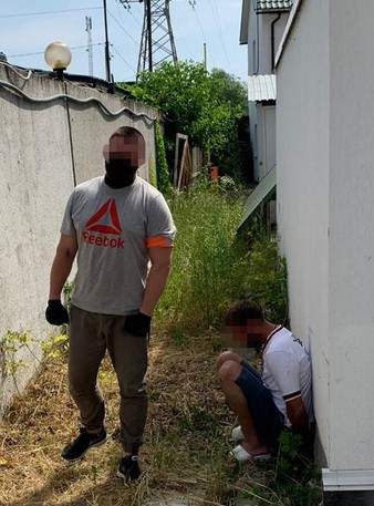 СБУ заблокировала контрабанду кокаина из Европы на 200 тысяч долларов 01