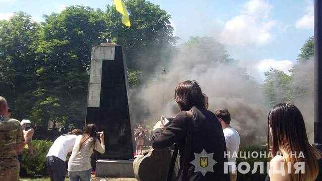 По факту сноса памятника Жукову в Харькове открыты два уголовных производства, - Нацполиция 02