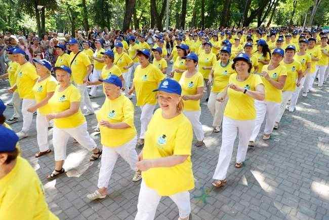 С Украиной в сердце: в Днепре проходит первый масштабный фестиваль жизнелюбов 01