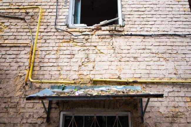 Мощный взрыв на Тургеневской: разрушены три гаража, причина - утечка газа 07