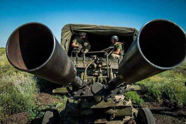 На Донетчине прошел финал соревнований на лучший боевой расчет зенитчиков ЗУ-23-2 Сил ООС 19