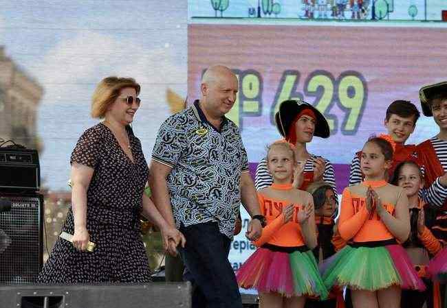 На Майдане Незалежности в Киеве начался фестиваль Все вместе - за семью 04