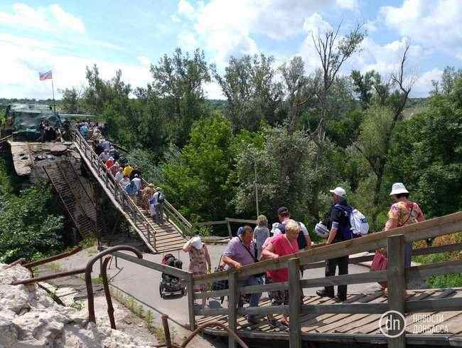 Ремонт моста в Станице Луганской займет до трех месяцев, - Кучма 01