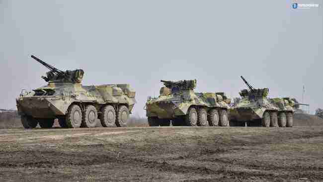 Десантники 95-й ОДШБр провели обкатку новых бронетранспортеров БТР-3ДА 01