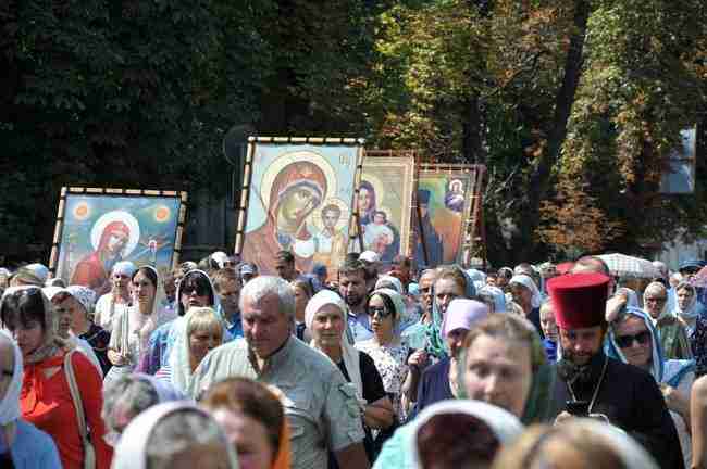 Верующие УПЦ МП прошлись в Киеве крестным ходом по случаю Дня крещения Киевской Руси-Украины (обновлено) 49