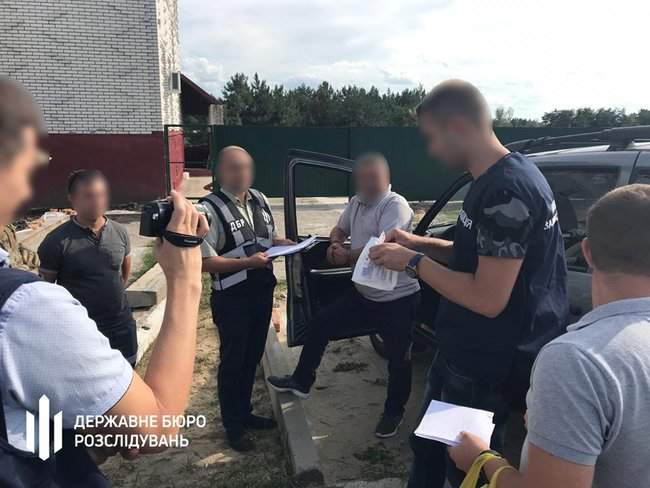 В Запорожской области директор государственного лесхоза попался на взятке 200 тыс. грн, - ГБР 01