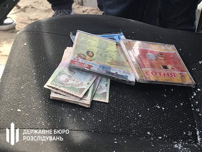 В Запорожской области директор государственного лесхоза попался на взятке 200 тыс. грн, - ГБР 02