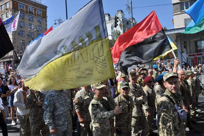 Марш защитников Украины в Киеве завершился 05