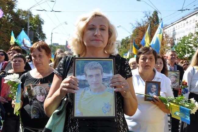 Марш защитников Украины в Киеве завершился 31