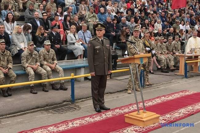 Военную присягу приняли почти 400 будущих офицеров запаса 09